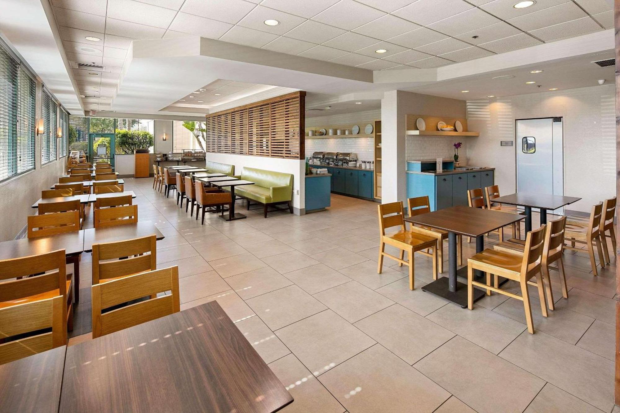 Country Inn & Suites By Radisson, San Diego North, Ca Екстериор снимка